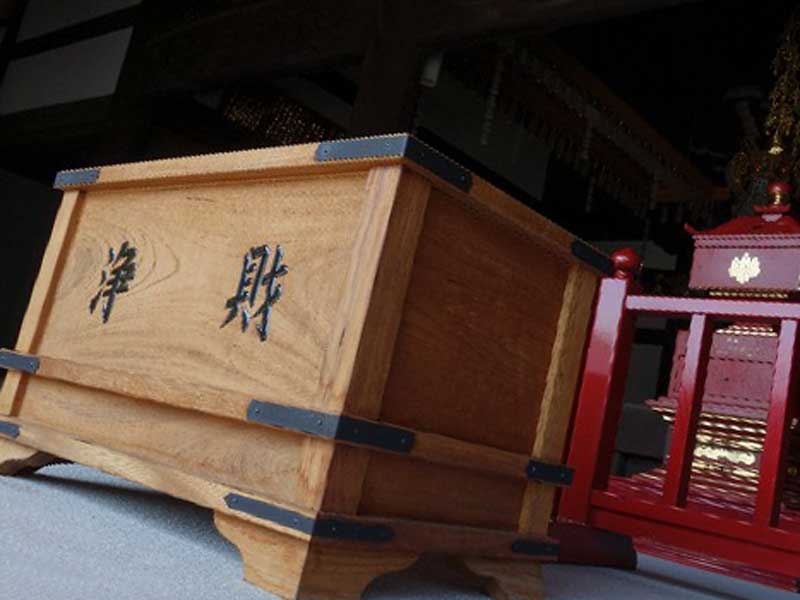 神社のお賽銭